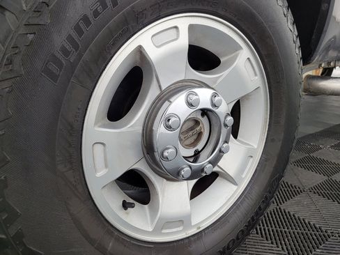 Used 2016 Ford F250 XLT w/ XLT Value Package image 31