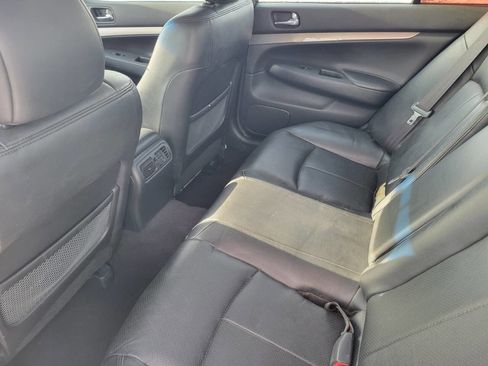 Used 2011 INFINITI G25 x image 4