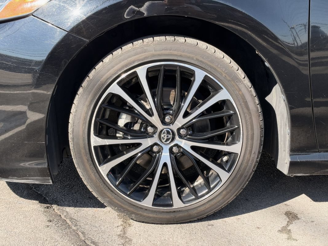 Used 2019 Toyota Camry SE FWD image 27