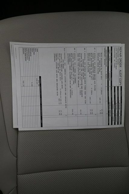 Used 2024 Kia Sportage EX FWD image 4