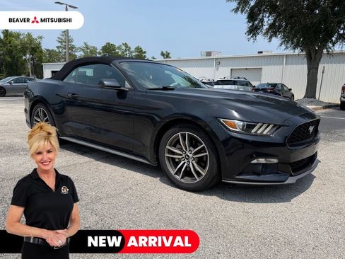 Used 2017 Ford Mustang Premium RWD image 1