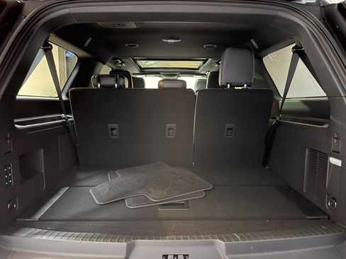 Used 2023 Ford Expedition Max Platinum image 48