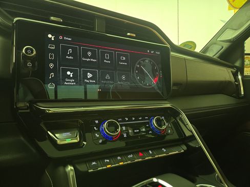 Certified 2025 GMC Sierra 1500 Denali Ultimate image 23