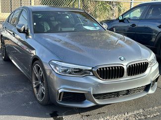 Used 2018 BMW M550i xDrive w/ Dynamic Handling Package video 2