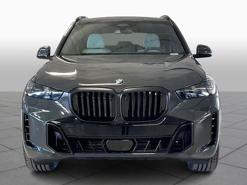 New 2026 BMW X5 sDrive40i image 3