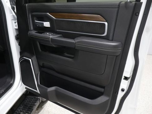 Used 2024 RAM 2500 Laramie w/ Chrome Bumper Package image 23