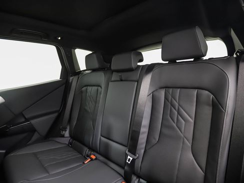 New 2026 BMW X3 xDrive30 w/ Convenience Package image 23