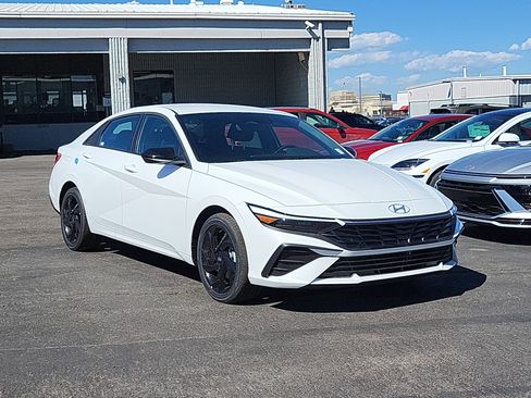 New 2026 Hyundai Elantra Sport FWD image 7