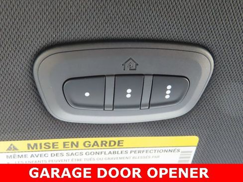 New 2026 Chrysler Pacifica Select image 35