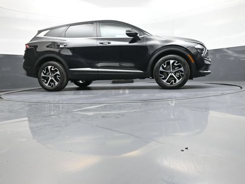 Certified 2023 Kia Sportage EX AWD/4WD image 28
