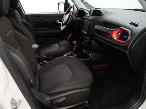 Certified 2023 Jeep Renegade Trailhawk AWD/4WD image 47