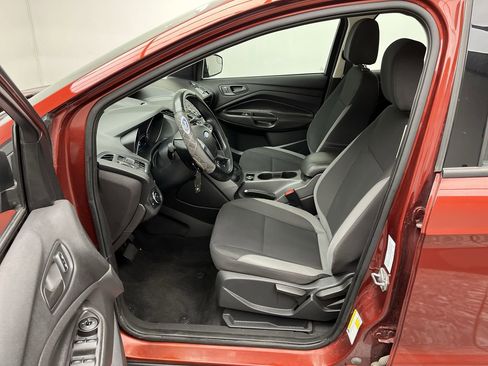 Used 2014 Ford Escape S FWD image 3