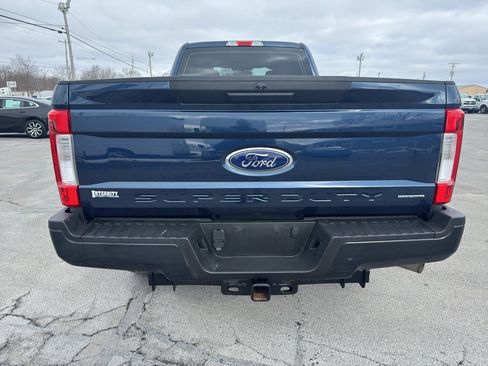 Used 2019 Ford F250 XL w/ Power Equipment Group image 7