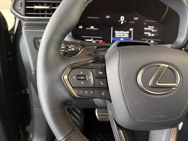 Certified 2026 Lexus LX 600 F Sport w/ Accessory Package (2T) AWD/4WD image 15