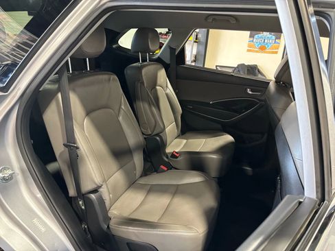 Used 2016 Hyundai Santa Fe Limited image 18