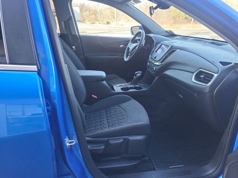 Used 2024 Chevrolet Equinox LT image 18