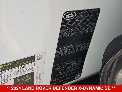 Used 2024 Land Rover Defender 130 X-Dynamic SE AWD/4WD image 36