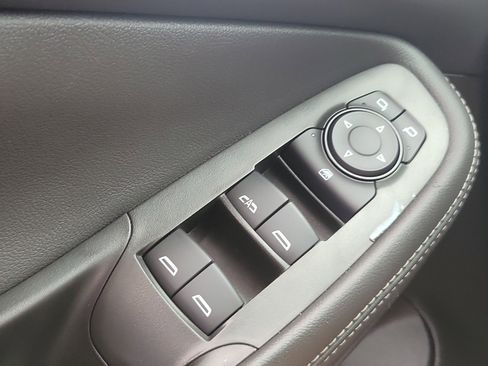 Used 2023 Buick Encore GX Preferred image 24