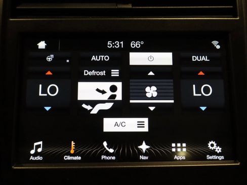 Used 2018 Lincoln MKC Reserve image 28