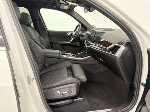 Certified 2024 BMW X5 sDrive40i w/ Premium Package RWD image 27
