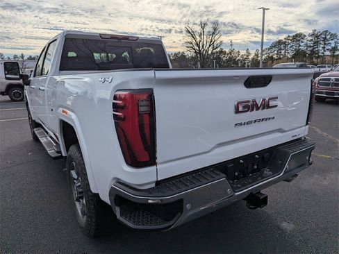 New 2026 GMC Sierra 2500 SLT w/ SLT Premium Package image 6