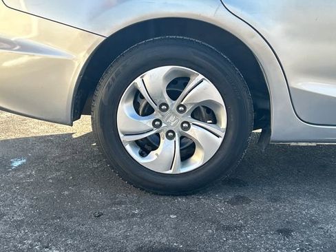 Used 2013 Honda Civic LX image 27
