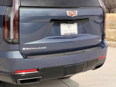New 2026 Cadillac Escalade Sport image 6