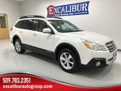 Used 2014 Subaru Outback 2.5i Limited AWD/4WD image 1