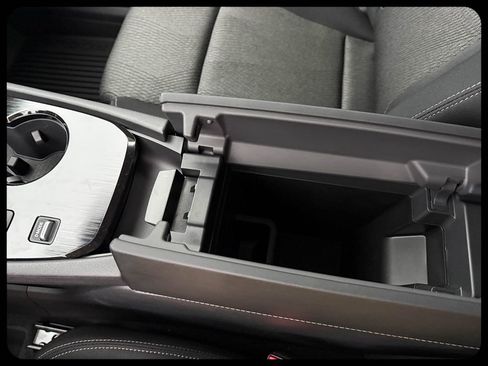 New 2026 Nissan Rogue SV w/ Cold Weather Package FWD image 33
