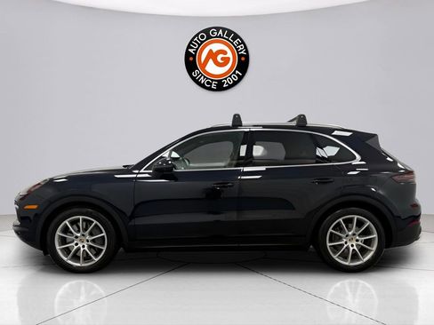 Used 2019 Porsche Cayenne S image 4