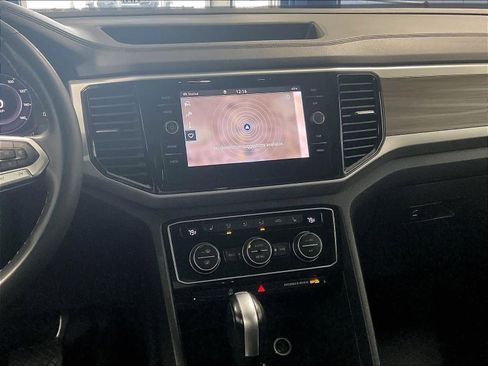 Used 2023 Volkswagen Atlas SEL image 19