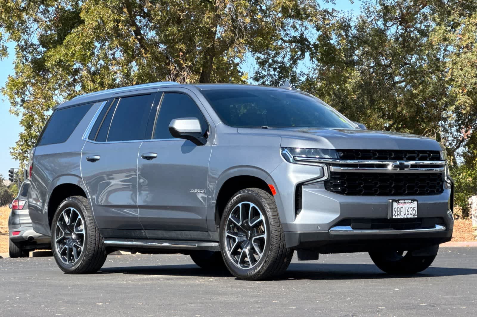 Used 2022 Chevrolet Tahoe LS w/ Driver Alert Package AWD/4WD image 9