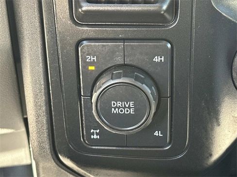Used 2025 Ford F350 XL w/ FX4 Off-Road Package image 14