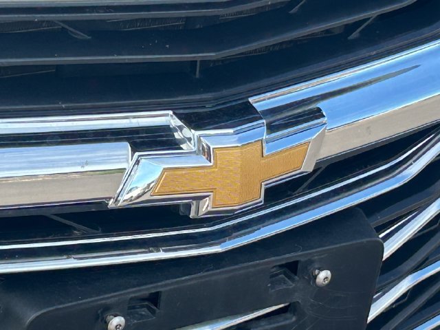 Used 2025 Chevrolet Malibu LT FWD image 11