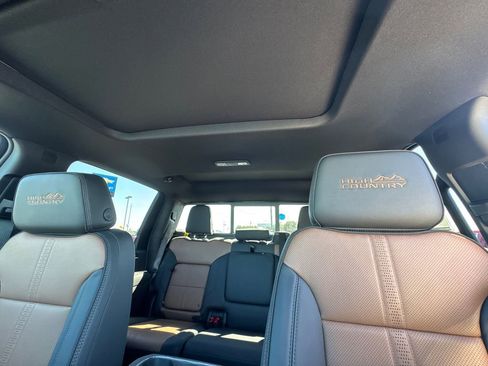 New 2026 Chevrolet Silverado 2500 High Country w/ High Country Premium Package AWD/4WD image 32