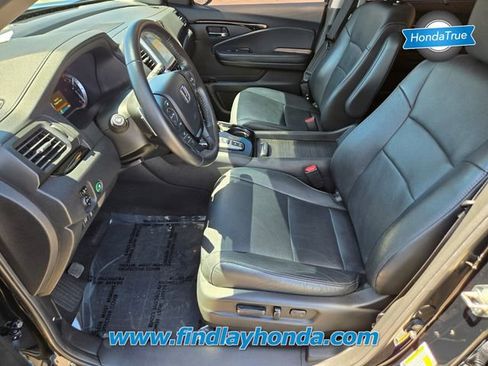 Certified 2018 Honda Pilot Touring image 13