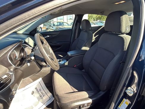 Used 2020 Chevrolet Malibu LT image 15