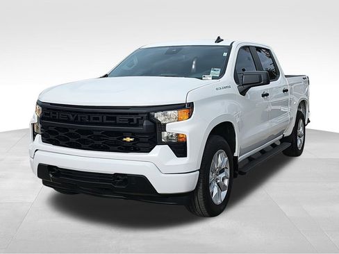 Used 2024 Chevrolet Silverado 1500 Custom image 7