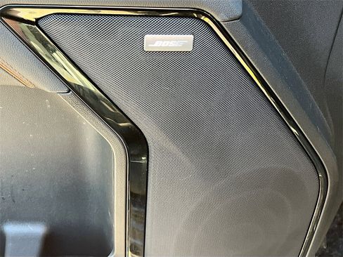 Used 2025 GMC Sierra 2500 AT4 w/ AT4 Premium Plus Package image 19