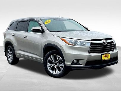 Used 2016 Toyota Highlander Plus