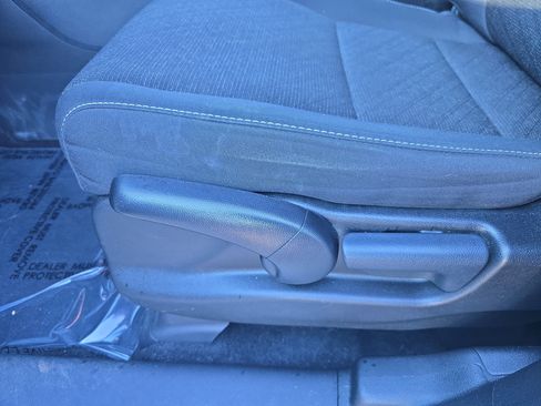 Used 2023 Honda Ridgeline Sport image 28