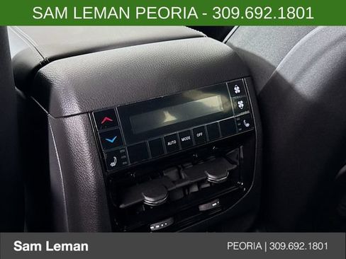 New 2025 Jeep Grand Cherokee L Limited w/ Luxury Tech Group II AWD/4WD image 26