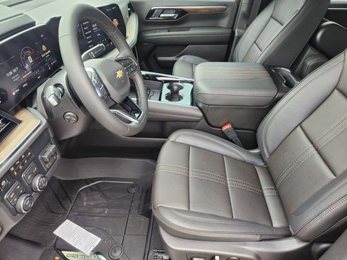 New 2026 Chevrolet Tahoe High Country image 10