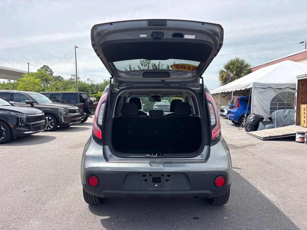 Used 2019 Kia Soul FWD image 14