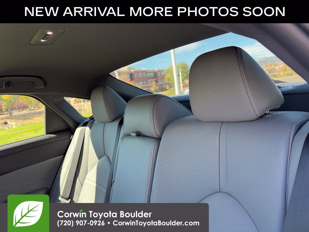 Used 2019 Toyota Avalon Limited w/ Advanced Safety Package FWD image 10