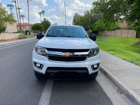 Used 2016 Chevrolet Colorado LT w/ LT Convenience Package RWD image 5