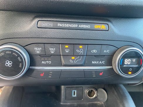 Used 2020 Ford Escape SE AWD/4WD image 25