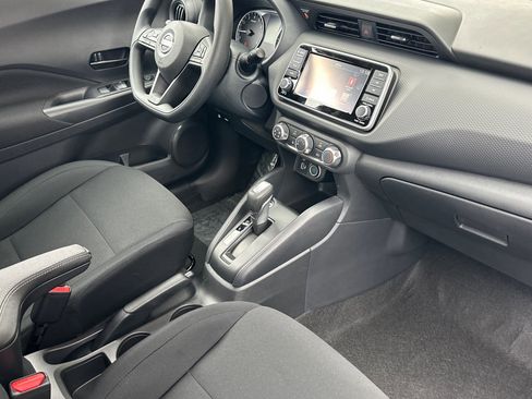 New 2025 Nissan Kicks S image 16