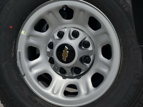 New 2026 Chevrolet Silverado 2500 W/T image 9