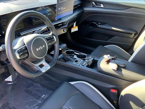 Used 2026 Kia K5 GT-Line w/ GT-Line Premium Package FWD image 16